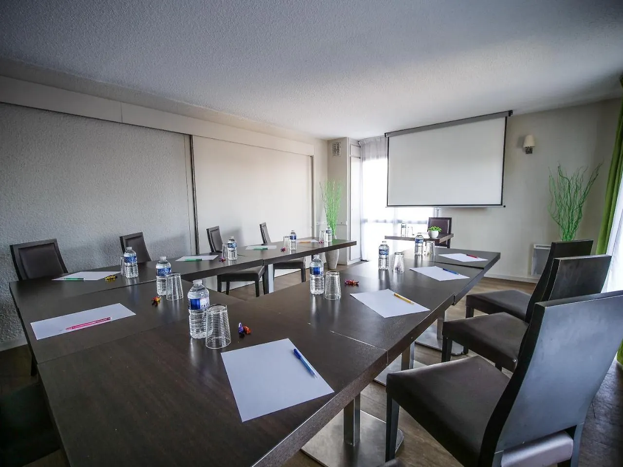 Hôtel Inn Design Resto Novo Vannes Theix Hotel